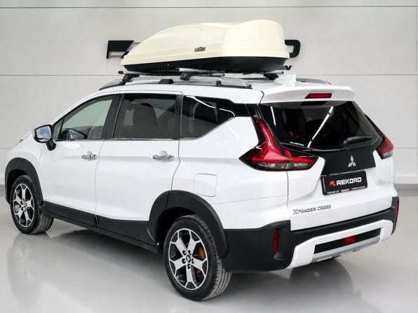Mitsubishi Xpander I с пробегом 2022 года, цена 2 079 000 рублей, 89510 км, внедорожник, Автокод Объявления