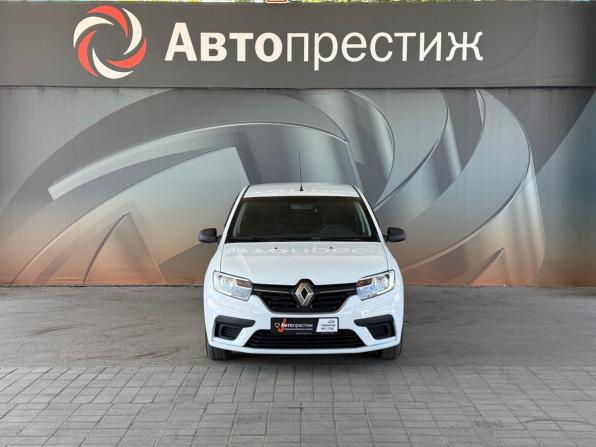 Renault Logan II Рестайлинг с пробегом 2018 года, цена 753 000 рублей, 127247 км, седан, Автокод Объявления