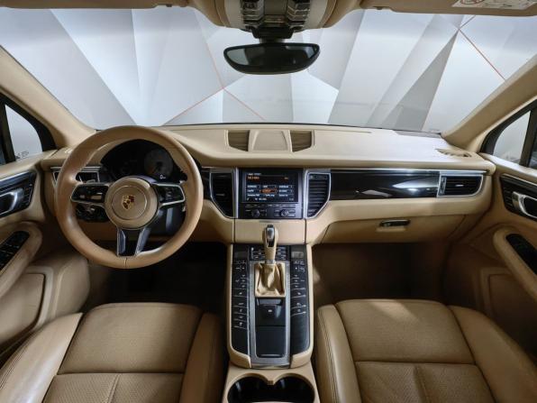 Porsche Macan I с пробегом 2015 года, цена 1 919 000 рублей, 182485 км, внедорожник, Автокод Объявления