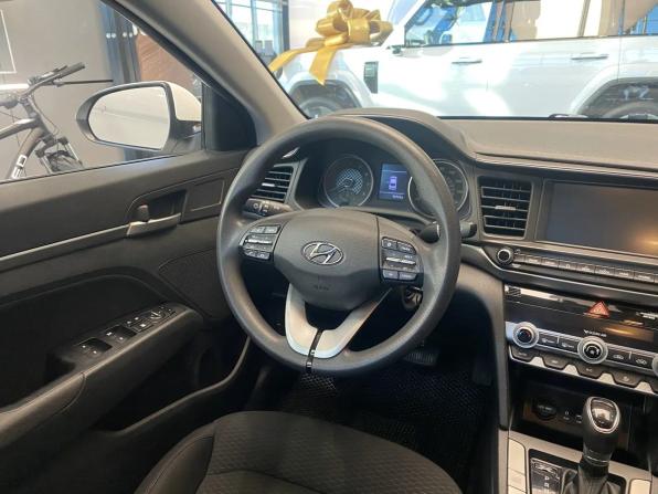 Hyundai Elantra VI (AD) Рестайлинг с пробегом 2019 года, цена 1 299 000 рублей, 123500 км, седан, Автокод Объявления