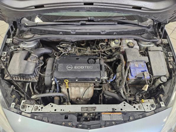Opel Astra J с пробегом 2010 года, цена 481 000 рублей, 233462 км, хэтчбек, Автокод Объявления
