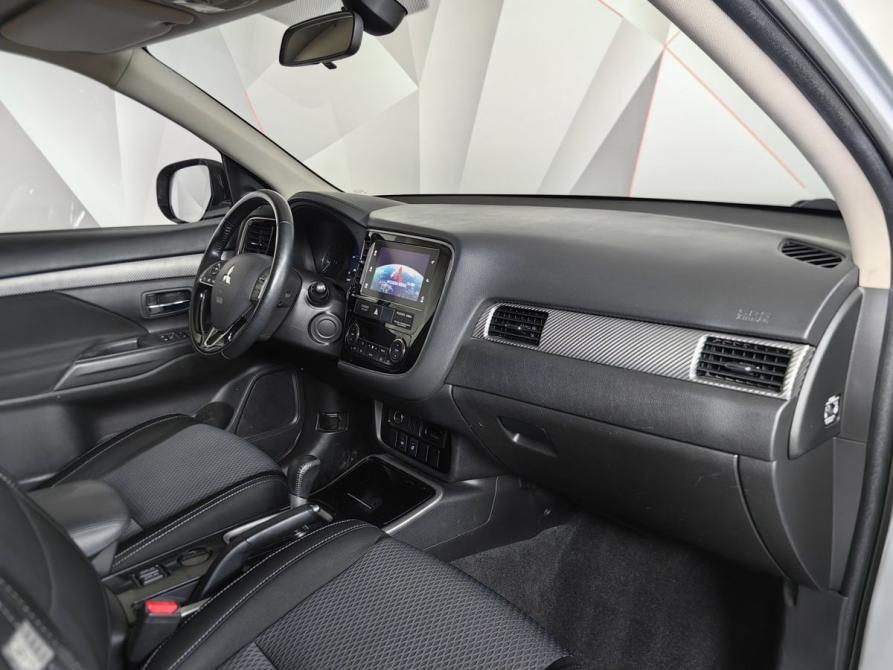 Mitsubishi Outlander III Рестайлинг 2 Москва  - изображение 13