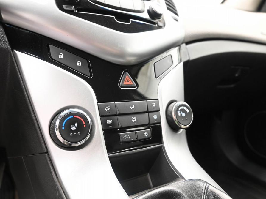 Chevrolet Cruze I Ростов-на-Дону  - изображение 13