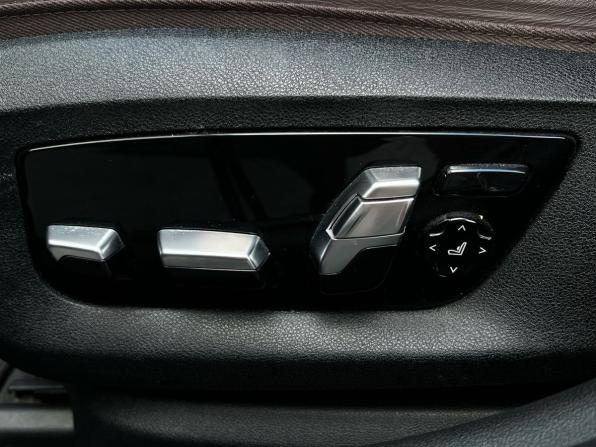 BMW 5 серии VII (G30/G31/G38) с пробегом 2019 года, цена 3 990 000 рублей, 98059 км, седан, Автокод Объявления