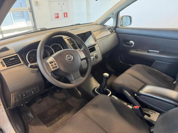 Nissan Tiida I Рестайлинг с пробегом 2010 года, цена 750 000 рублей, 201543 км, хэтчбек, Автокод Объявления