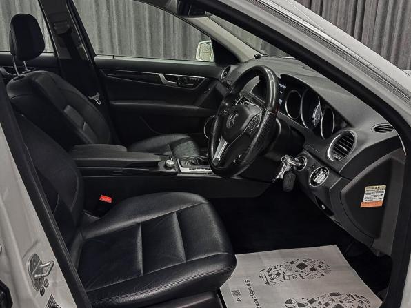 Mercedes-Benz C-Класс III (W204) Рестайлинг с пробегом 2013 года, цена 1 450 000 рублей, 103000 км, седан, Автокод Объявления