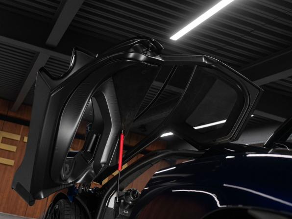 McLaren Senna с пробегом 2019 года, цена 140 000 000 рублей, 2773 км, купе, Автокод Объявления