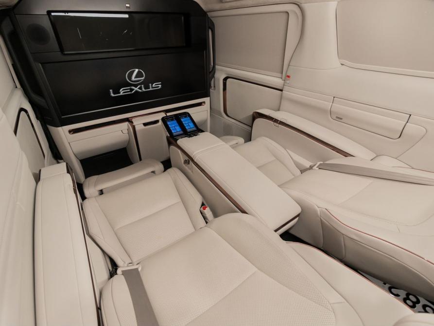 Lexus LM II Москва  - изображение 30