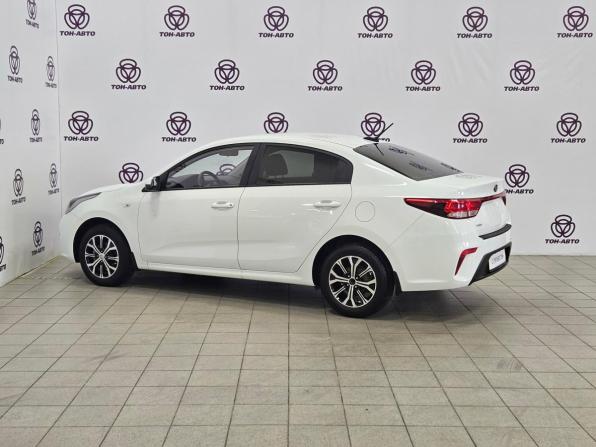 Kia Rio IV с пробегом 2017 года, цена 1 249 000 рублей, 78339 км, седан, Автокод Объявления