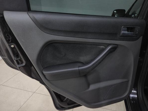 Ford Focus II с пробегом 2006 года, цена 360 000 рублей, 206776 км, хэтчбек, Автокод Объявления