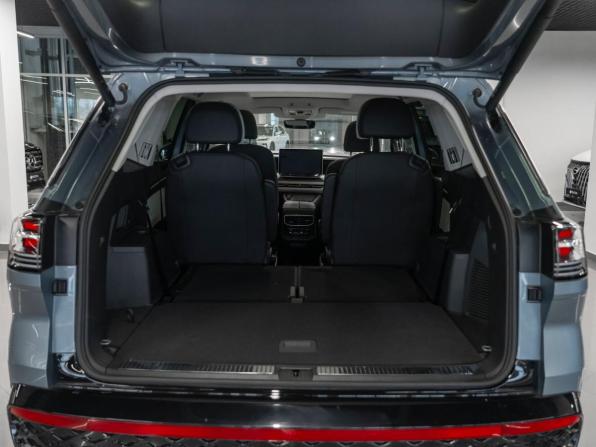 Volkswagen Talagon I Рестайлинг с пробегом 2025 года, цена 5 800 000 рублей, 2814 км, внедорожник, Автокод Объявления