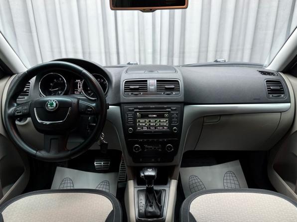 Skoda Yeti I с пробегом 2011 года, цена 1 099 000 рублей, 182059 км, внедорожник, Автокод Объявления