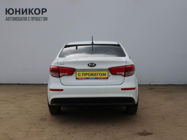 Kia Rio III Рестайлинг с пробегом 2016 года, цена 939 000 рублей, 87915 км, седан, Автокод Объявления
