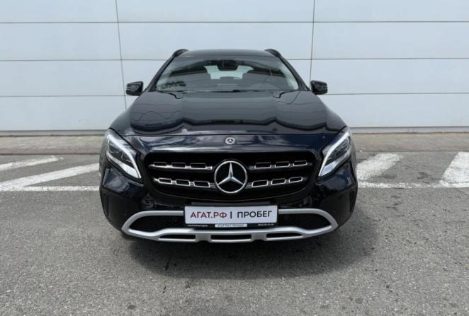 Mercedes-Benz GLA I (X156) Рестайлинг с пробегом 2018 года, цена 2 365 000 рублей, 93562 км, внедорожник, Автокод Объявления