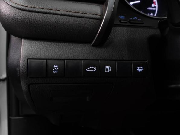 Toyota Camry VIII (XV70) с пробегом 2018 года, цена 2 286 070 рублей, 78195 км, седан, Автокод Объявления
