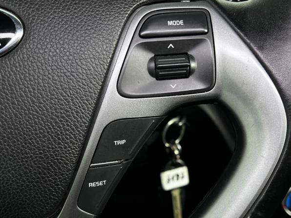 Kia Rio III Рестайлинг с пробегом 2015 года, цена 1 100 000 рублей, 150851 км, седан, Автокод Объявления