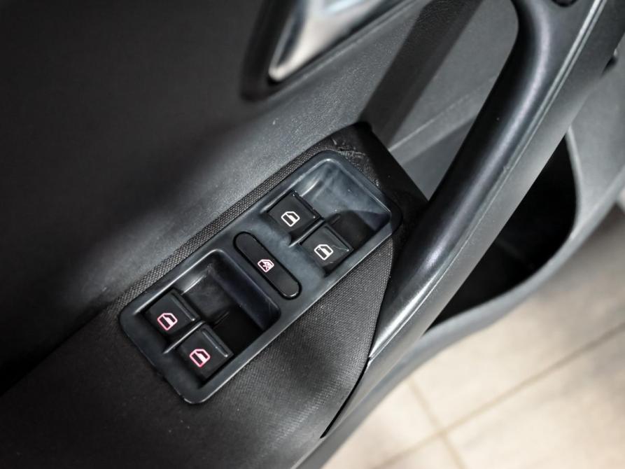 Volkswagen Polo V Екатеринбург  - изображение 13