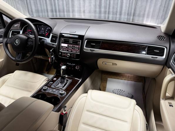 Volkswagen Touareg II с пробегом 2012 года, цена 2 790 000 рублей, 178713 км, внедорожник, Автокод Объявления