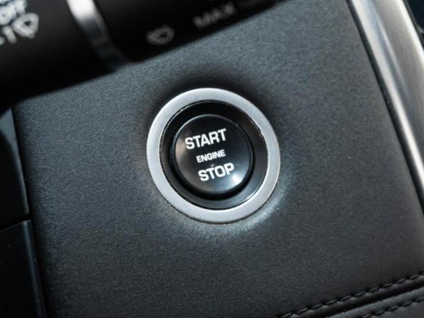 Land Rover Discovery Sport I Рестайлинг с пробегом 2021 года, цена 3 798 000 рублей, 46065 км, внедорожник, Автокод Объявления