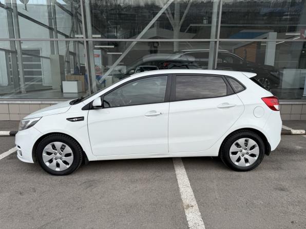 Kia Rio III Рестайлинг с пробегом 2016 года, цена 1 180 000 рублей, 74520 км, хэтчбек, Автокод Объявления