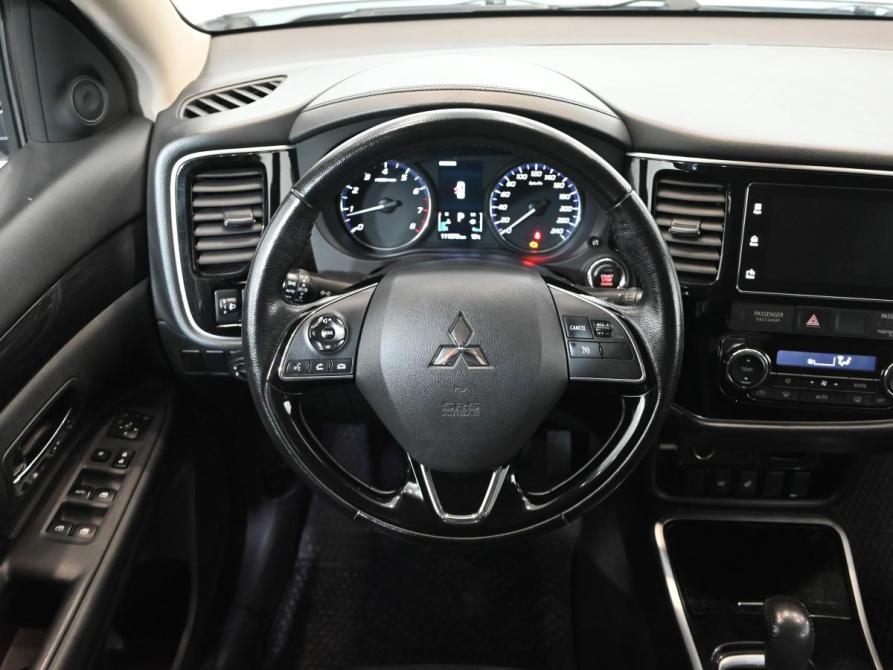 Mitsubishi Outlander III Рестайлинг 2 Екатеринбург  - изображение 11