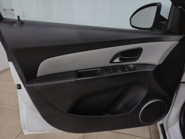 Chevrolet Cruze I с пробегом 2012 года, цена 620 000 рублей, 210698 км, хэтчбек, Автокод Объявления