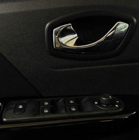 Renault Kaptur I с пробегом 2019 года, цена 1 600 000 рублей, 97036 км, внедорожник, Автокод Объявления