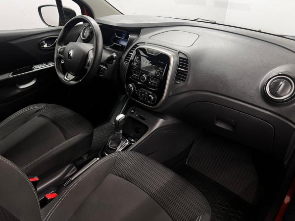 Renault Kaptur I с пробегом 2018 года, цена 1 246 000 рублей, 109305 км, внедорожник, Автокод Объявления