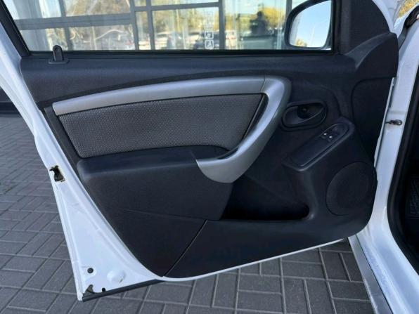 Renault Duster I с пробегом 2014 года, цена 1 055 000 рублей, 131368 км, внедорожник, Автокод Объявления