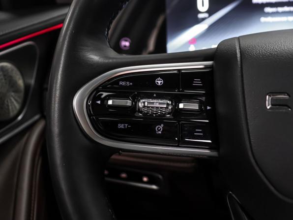 Chery Tiggo 8 Pro Plug-in Hybrid с пробегом 2023 года, цена 2 549 000 рублей, 29447 км, внедорожник, Автокод Объявления