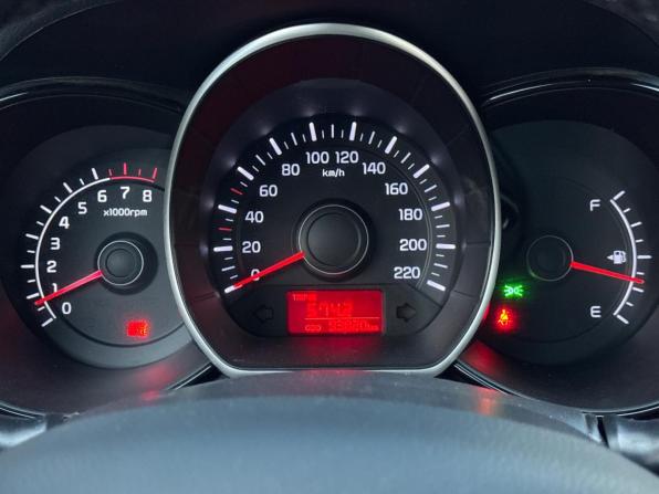 Kia Rio III с пробегом 2013 года, цена 785 000 рублей, 93800 км, хэтчбек, Автокод Объявления