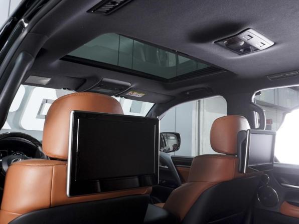 Lexus LX III Рестайлинг 2 с пробегом 2018 года, цена 8 400 000 рублей, 157363 км, внедорожник, Автокод Объявления