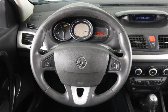 Renault Megane III с пробегом 2010 года, цена 649 000 рублей, 320000 км, универсал, Автокод Объявления