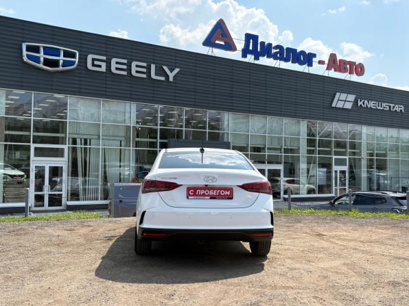 Hyundai Solaris II Рестайлинг с пробегом 2022 года, цена 2 000 000 рублей, 45097 км, седан, Автокод Объявления