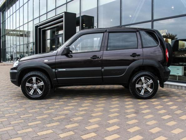 Chevrolet Niva I Рестайлинг с пробегом 2011 года, цена 415 000 рублей, 200000 км, внедорожник, Автокод Объявления