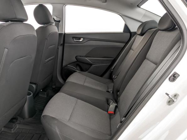 Hyundai Solaris II Рестайлинг с пробегом 2022 года, цена 1 570 000 рублей, 53090 км, седан, Автокод Объявления
