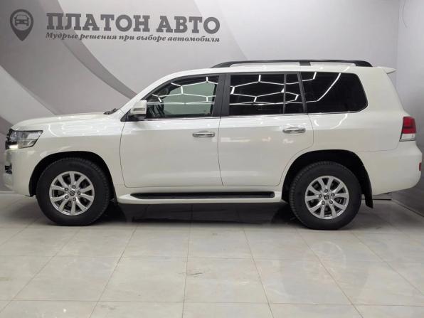 Toyota Land Cruiser 200 Series Рестайлинг 2 с пробегом 2019 года, цена 5 500 000 рублей, 225008 км, внедорожник, Автокод Объявления