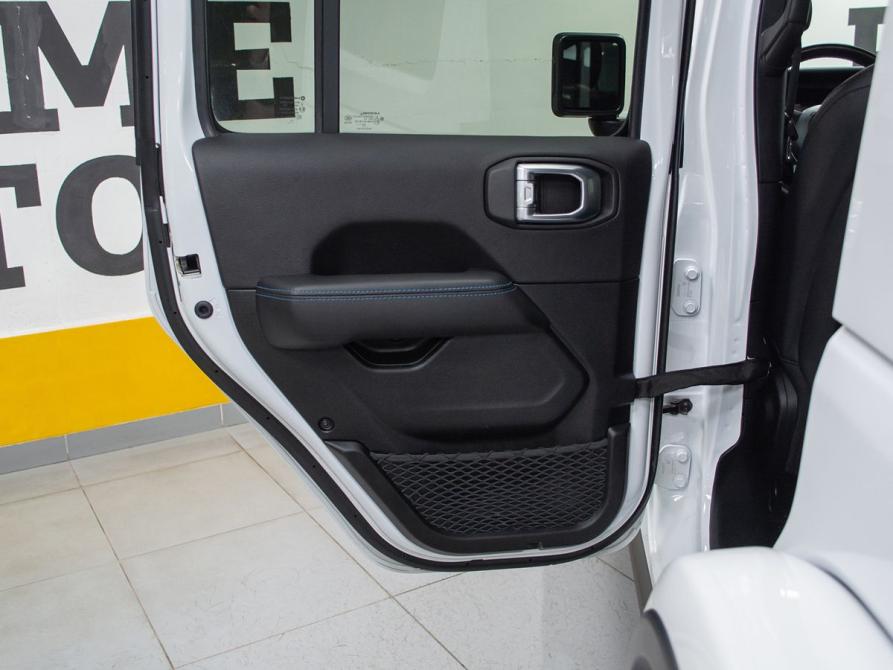 Jeep Wrangler IV (JL) Новосибирск  - изображение 15