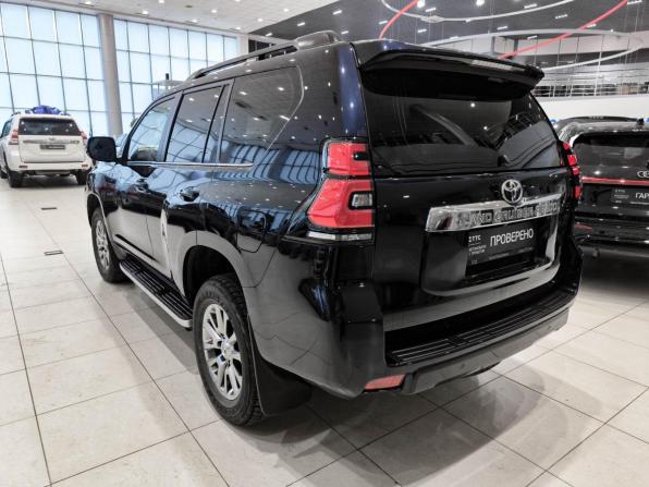 Toyota Land Cruiser Prado 150 Series Рестайлинг 2 с пробегом 2018 года, цена 8 450 000 рублей, 4526 км, внедорожник, Автокод Объявления