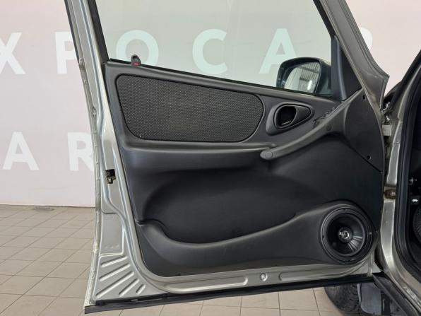 Chevrolet Niva I Рестайлинг с пробегом 2017 года, цена 799 000 рублей, 119314 км, внедорожник, Автокод Объявления