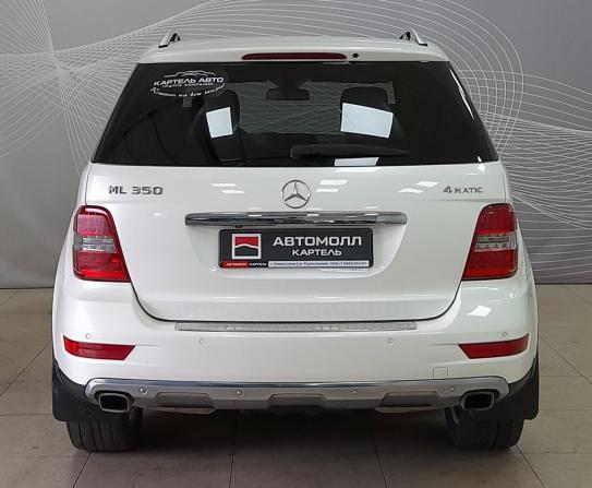 Mercedes-Benz M-Класс II (W164) Рестайлинг с пробегом 2011 года, цена 1 999 000 рублей, 150000 км, внедорожник, Автокод Объявления