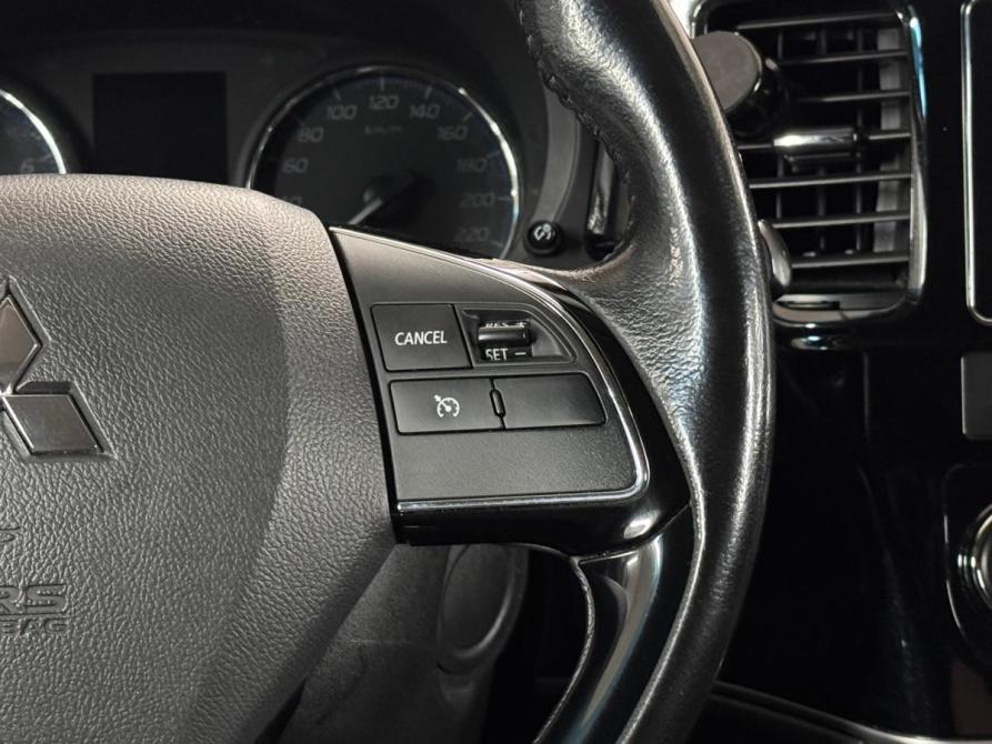 Mitsubishi Outlander III Рестайлинг 2 Тюмень  - изображение 13