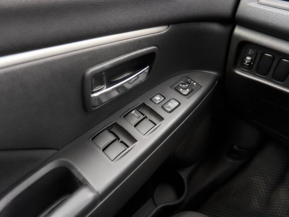 Mitsubishi ASX I с пробегом 2012 года, цена 932 800 рублей, 231215 км, внедорожник, Автокод Объявления