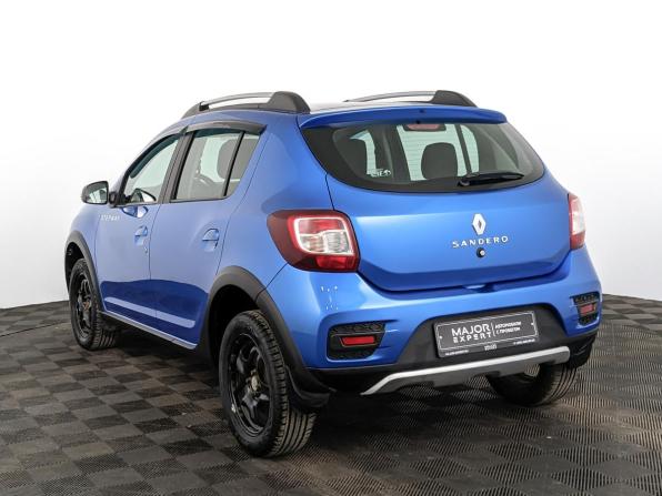 Renault Sandero II с пробегом 2017 года, цена 1 190 000 рублей, 61832 км, хэтчбек, Автокод Объявления