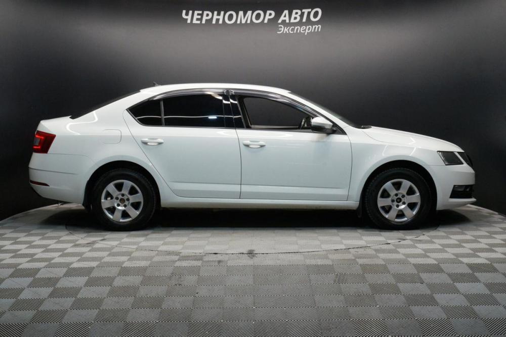 Skoda Octavia III (A7) Рестайлинг Крым  - изображение 6