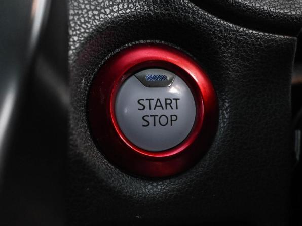 Nissan Note II Рестайлинг с пробегом 2018 года, цена 1 424 000 рублей, 123823 км, хэтчбек, Автокод Объявления
