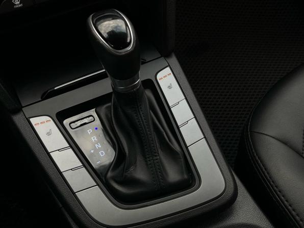 Hyundai Elantra VI (AD) с пробегом 2017 года, цена 1 290 000 рублей, 179400 км, седан, Автокод Объявления