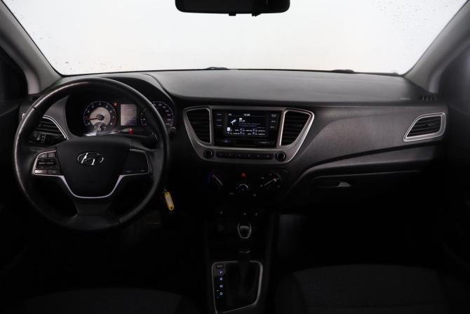 Hyundai Solaris II Рестайлинг с пробегом 2021 года, цена 1 569 000 рублей, 89000 км, седан, Автокод Объявления