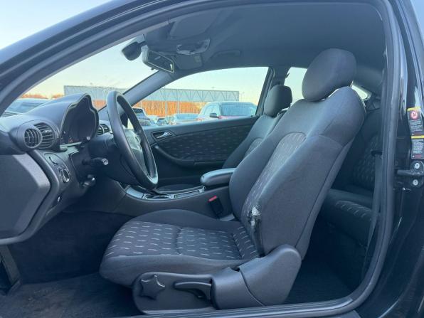Mercedes-Benz C-Класс II (W203) с пробегом 2003 года, цена 500 000 рублей, 250000 км, хэтчбек, Автокод Объявления