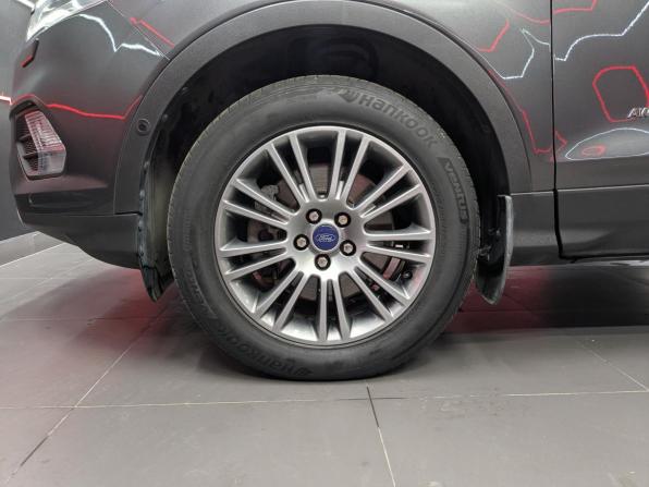 Ford Kuga II Рестайлинг с пробегом 2017 года, цена 1 700 000 рублей, 69916 км, внедорожник, Автокод Объявления